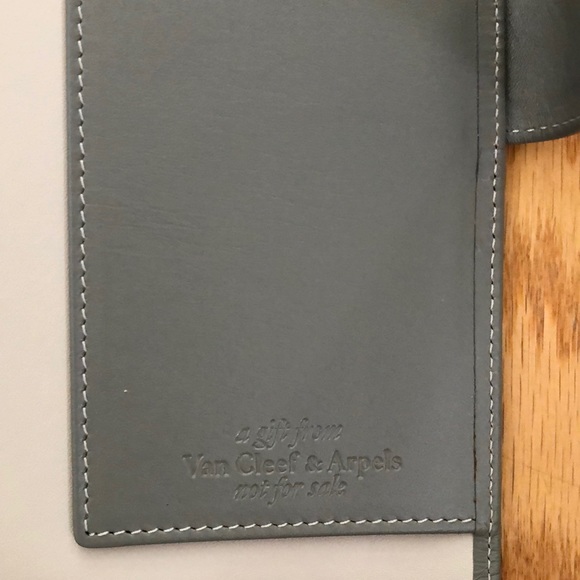 NWOT Van Cleef & Arpels Leather Cover and Journal - Picture 5 of 16